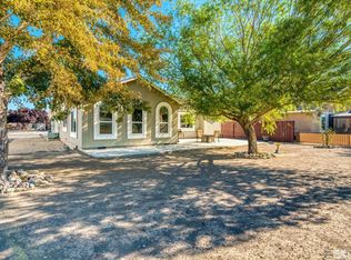 843 Divot Dr, Fernley, NV 89408