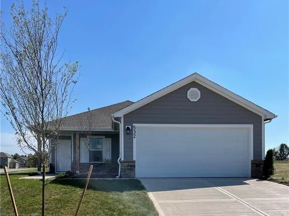 532 SE Reid St, Blue Springs, MO 64014