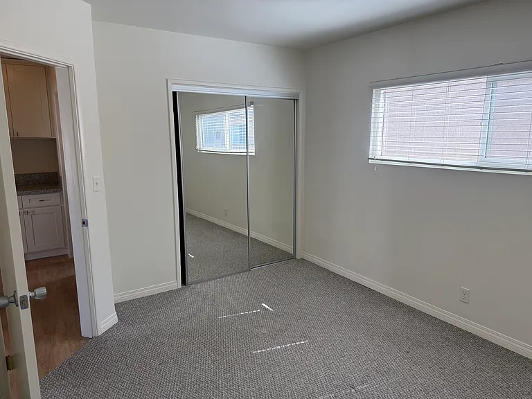 536 W Amerige Ave #C — Photo 3