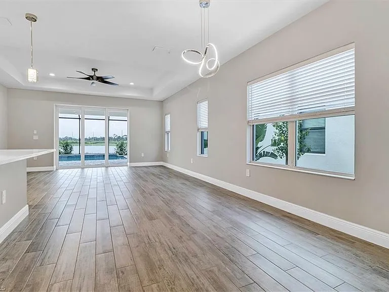 4652 Centaurus Cir — Photo 8