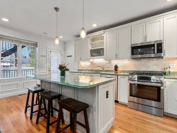 38 Mount Vernon St #1, Charlestown, MA 02129