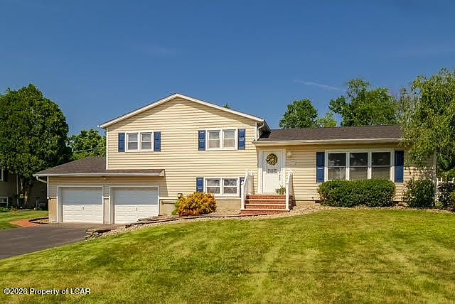 1st image of 23 Pear Tree Ln