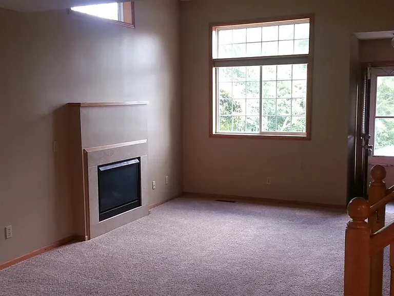 88XX Spring Ln — Photo 3