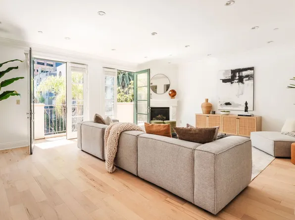 11749 Goshen Ave APT 202, Los Angeles, CA 90049