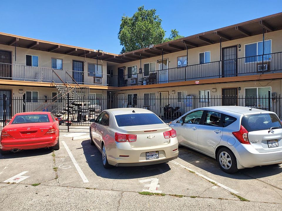 1st image of 2562 Traction Ave