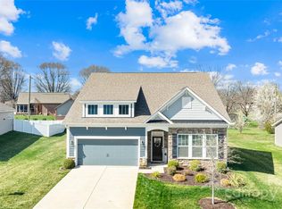 123 Asher Ln, Mooresville, NC 28115