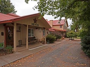 15040 Airport Rd, Siloam Springs, AR 72761