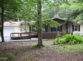 14 Cherry Ter S, Honesdale, PA 18431