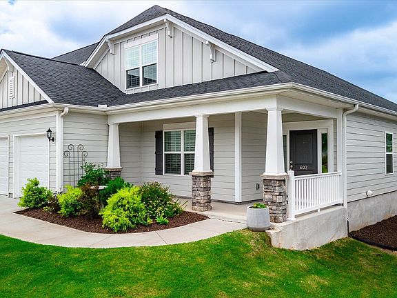 3rd image of 603 Betony Way