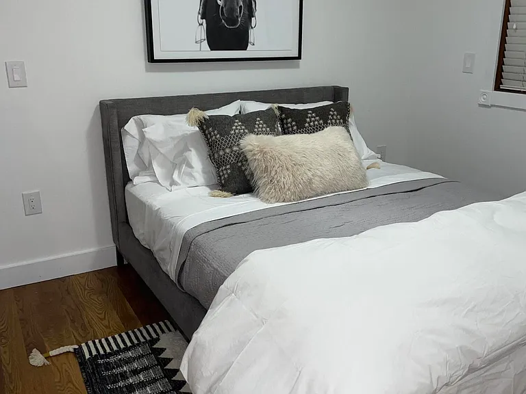 519 W Main St #D101 — Photo 9