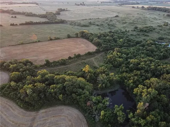 3801 Delaware Rd, Elsmore, KS 66732