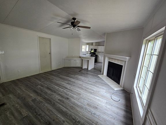 3rd image of 221 Private Road 8807