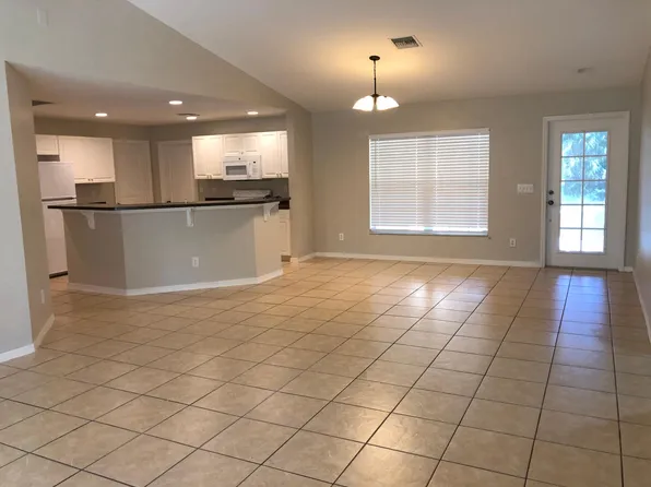 3526 50th St W, Lehigh Acres, FL 33971