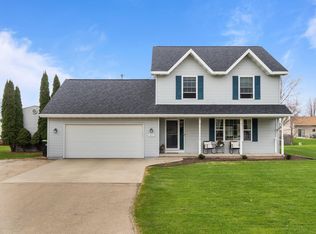 W5417 Colin St, APPLETON, WI 54915