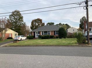 1603 Shenandoah Rd, Alexandria, VA 22308