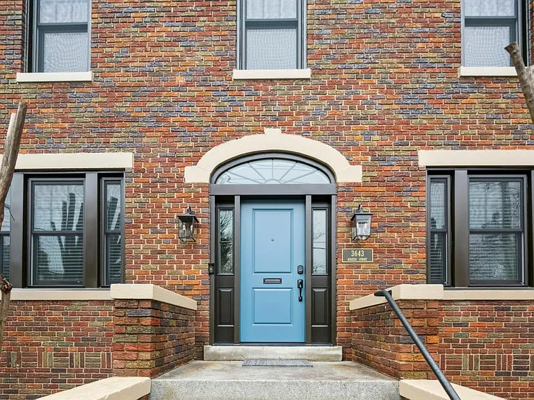 3643 Jenifer St NW — Photo 2