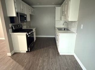 Oak Manor, Anaheim, CA 92804