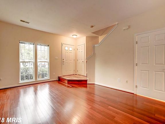 Spacious living on three levels!
