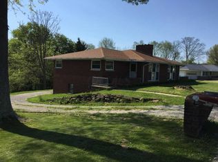 67207 Joella Dr, Saint Clairsville, OH 43950