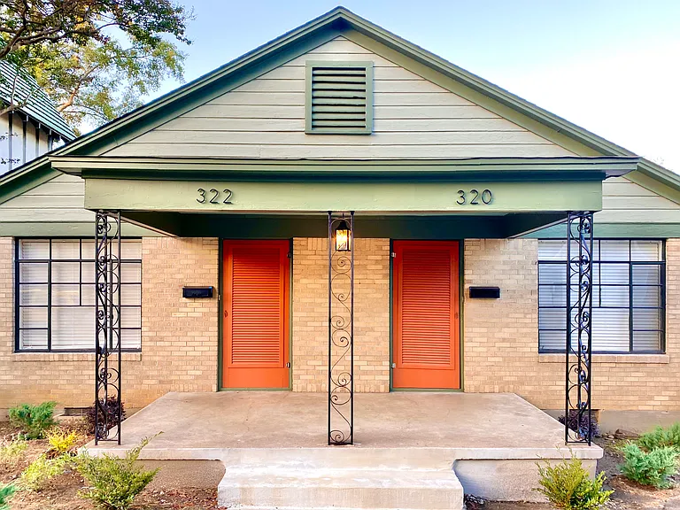 320 W Daisy L Gatson Bates Dr — Photo 11