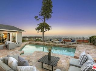 5204 Los Hermosos Way, Los Angeles, CA 90027