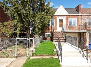 6021 60th Ave, Maspeth, NY 11378
