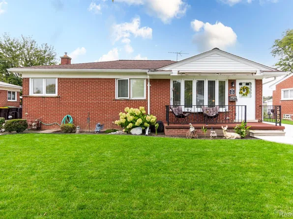 3850 Norwood Dr, Trenton, MI 48183