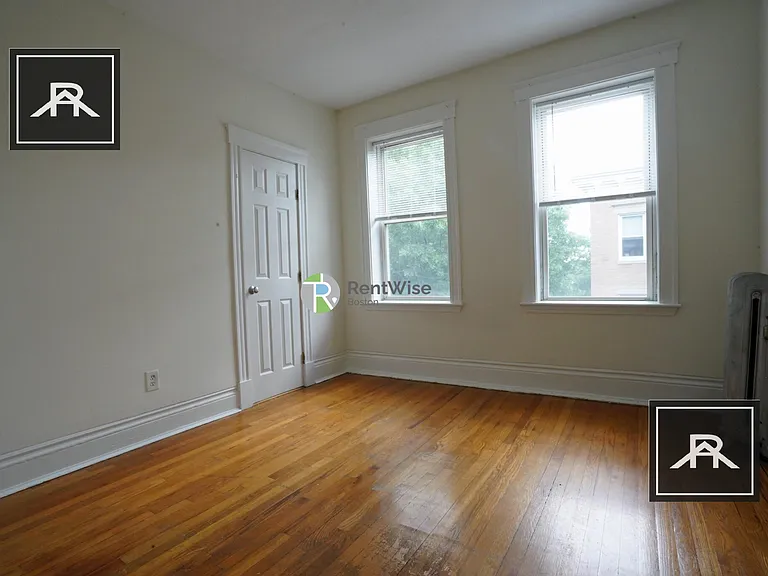 8 Camelot Ct #20 — Photo 9