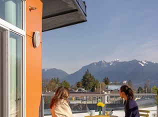 727 E 17th Ave #729, Vancouver, BC V5V 5E6
