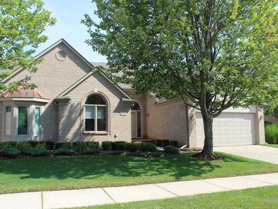 20441 Columbia Dr, Macomb, MI, 48044
