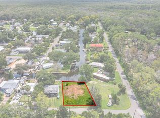 5981 Colony Cir, Weeki Wachee, FL 34607