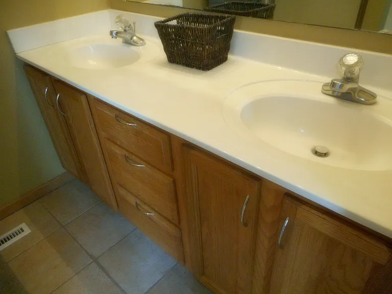 4915 Olive Ln N — Photo 8