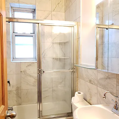 Rented by Brooklyn Real Inc | media 13