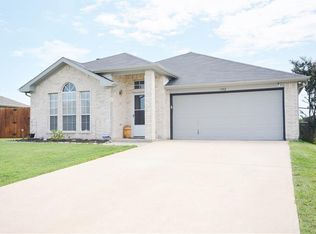 1302 Bayberry Way, Midlothian, TX 76065