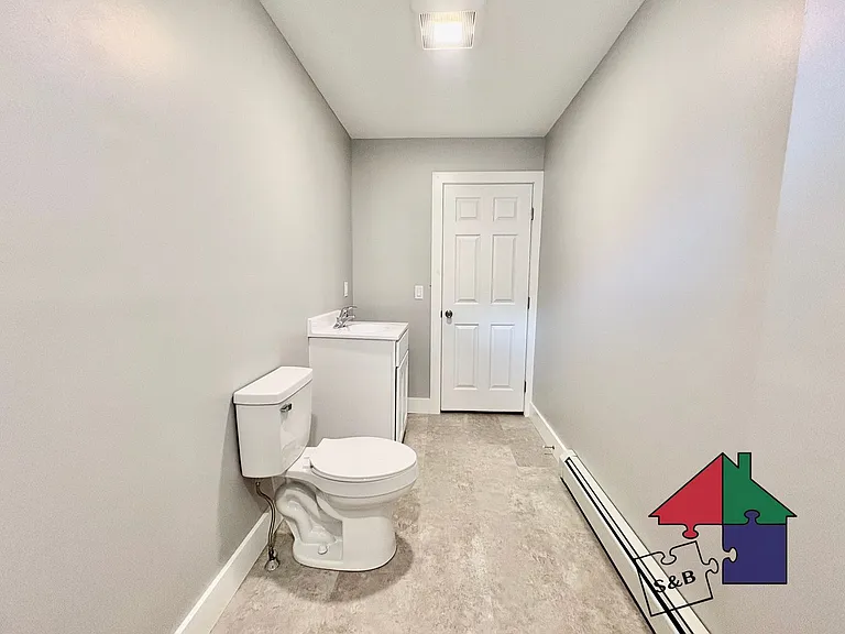 24 Mountain View St — Photo 28