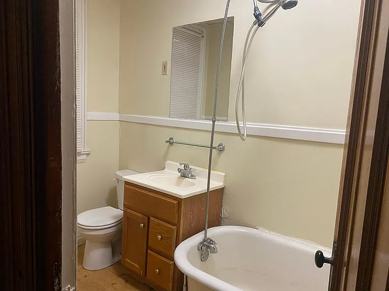 409 Richmond Ave #3B — Photo 7