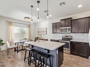 2756 E Hickory St, Gilbert, AZ 85298