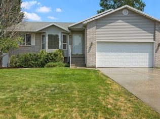 7043 S Aerie Hill Dr, West Jordan, UT 84081