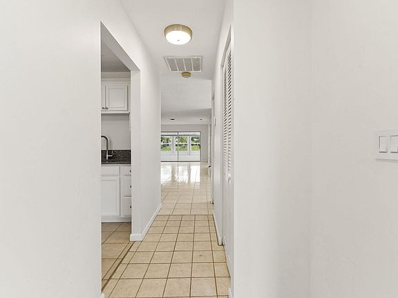 4th image of 5828 Honeybell Court