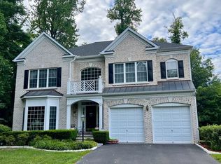 13688 Sweet Woodruff Ln, Centreville, VA 20120
