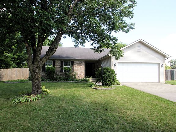 3rd image of 5112 Pine Hill Dr