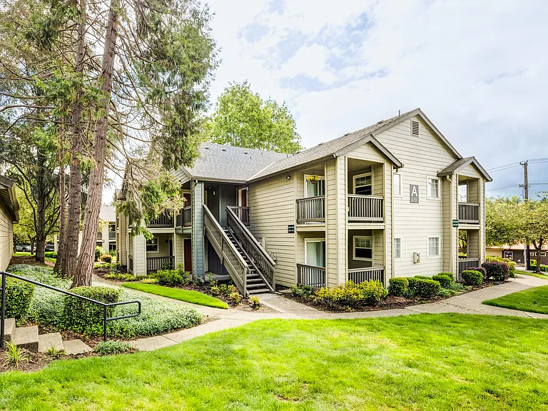 Timbers at Tualatin — Photo 29