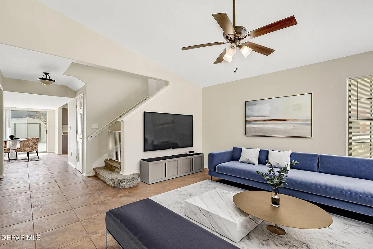 Building Photo - 14140 Tierra Delfin Dr