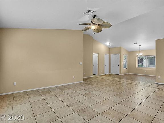 3rd image of 4950 Sail Rock Pl