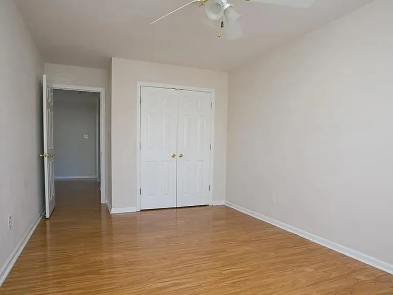 13011 Misty Glen Dr — Photo 22