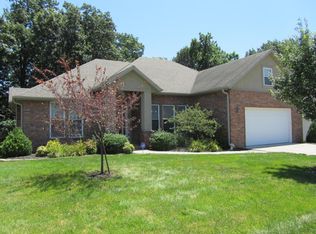 2750 S Jonathan Ave, Springfield, MO 65807