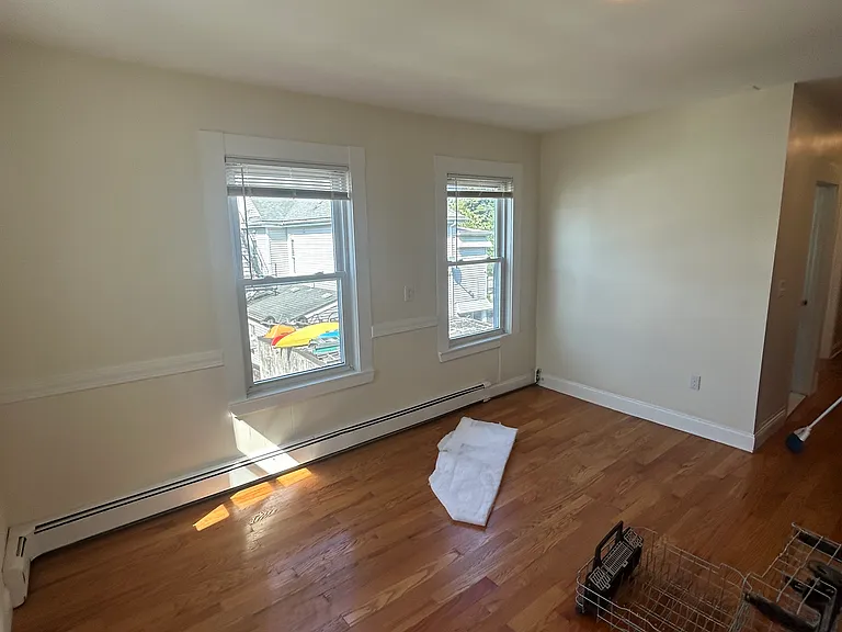 83 Hall St #2A — Photo 16