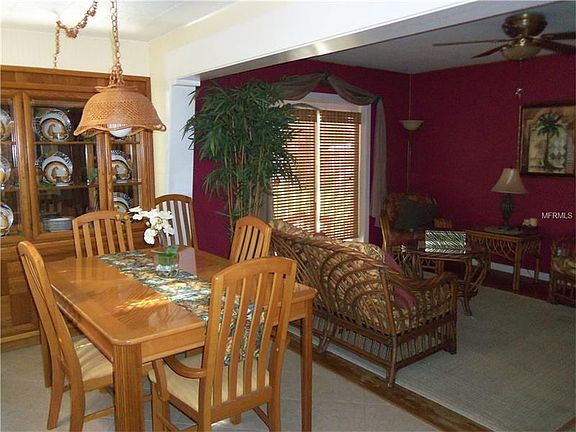 3rd image of 2901 Helen Ave