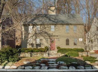 456 Main St, Amesbury, MA 01913