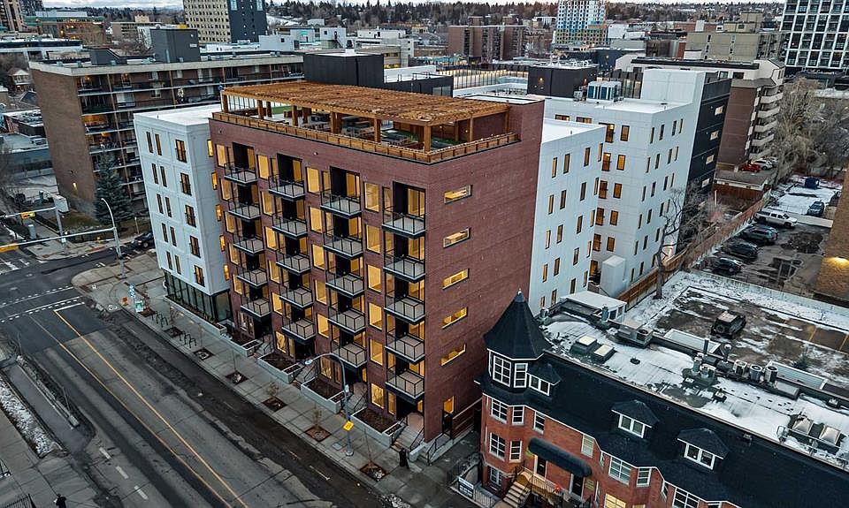 1st image of 310 W 15th Ave SW #221